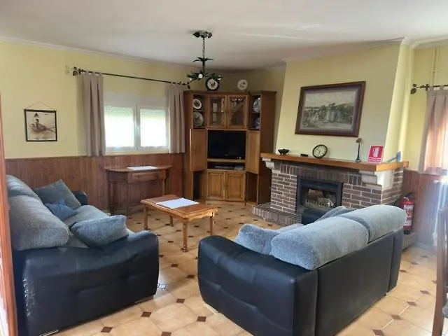 Сasa de vacaciones Vut-pico Aguasalio *