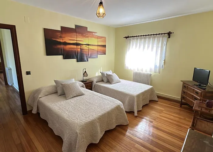 Сasa de vacaciones Vut-pico Aguasalio Cremenes